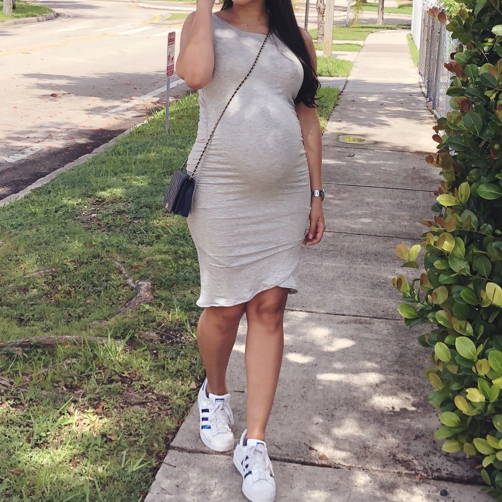 Maternity dress